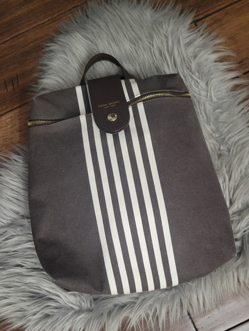 Henri Bendel  Canvas Convertable Backpack EUC